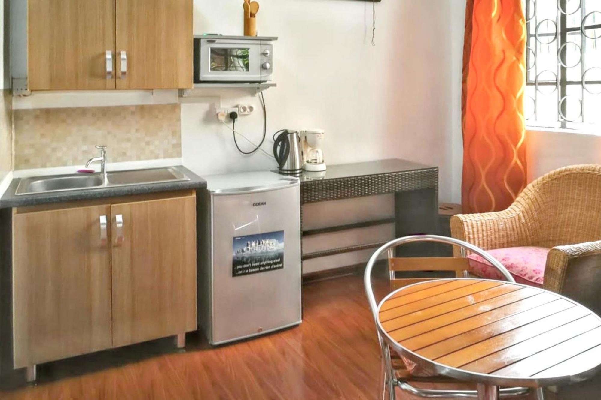 Charming Studio In Flic En Flac With Enclosed Garden 25M² Exterior foto