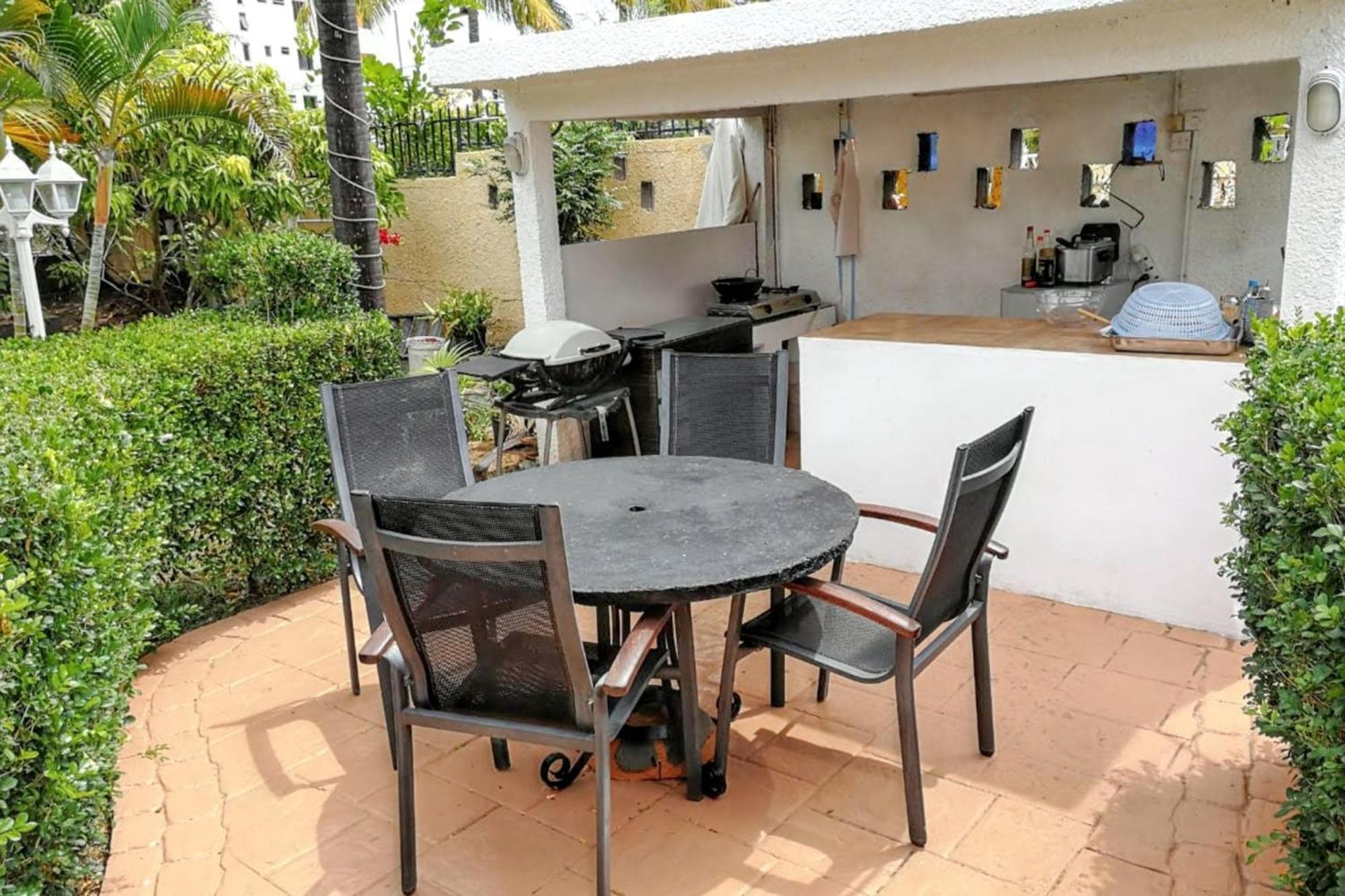 Charming Studio In Flic En Flac With Enclosed Garden 25M² Exterior foto